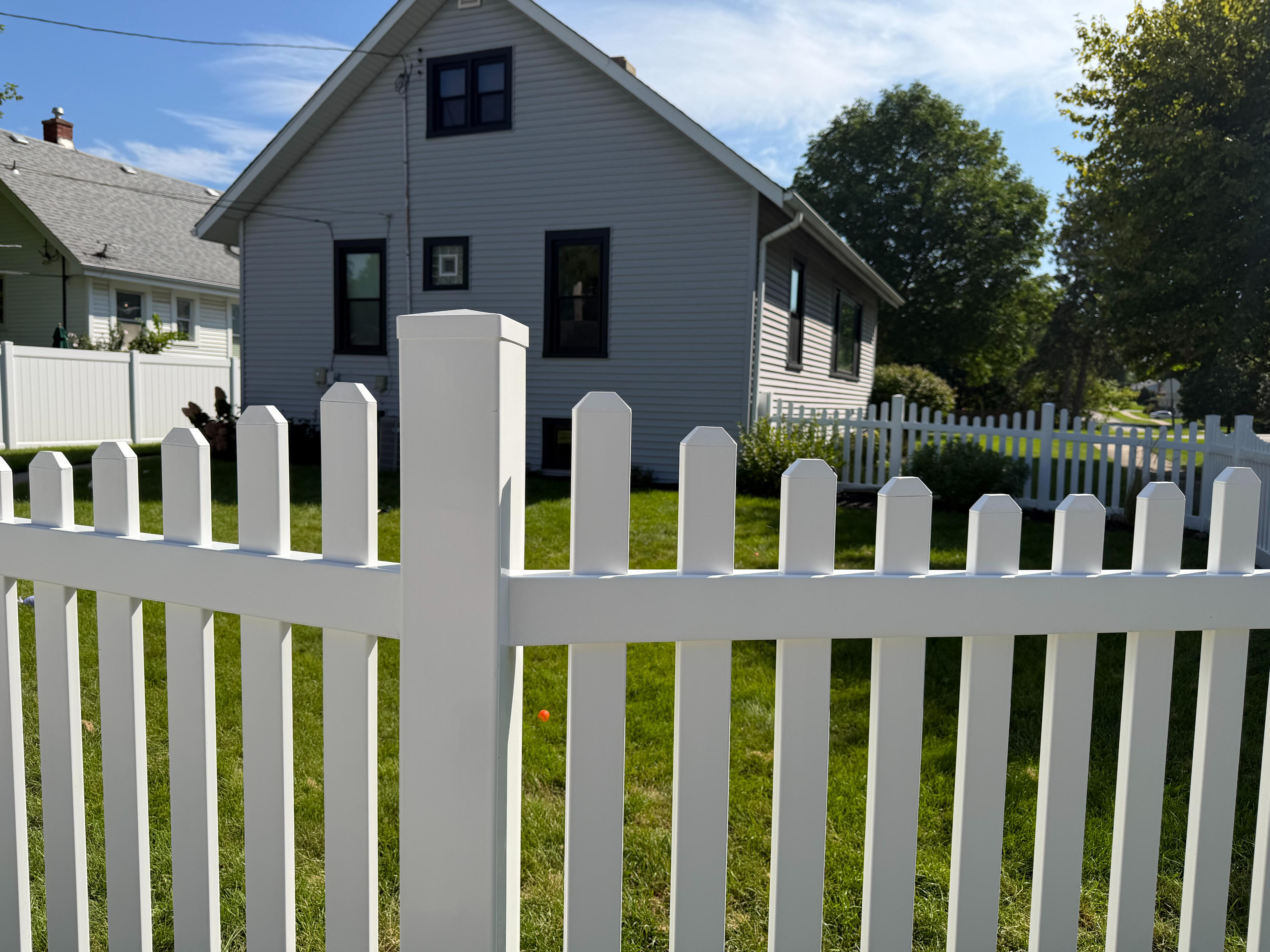 Vinyl Fencing Algonquin Illinois